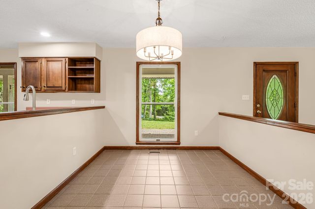 35 Byrd Road, Candler, NC 28715