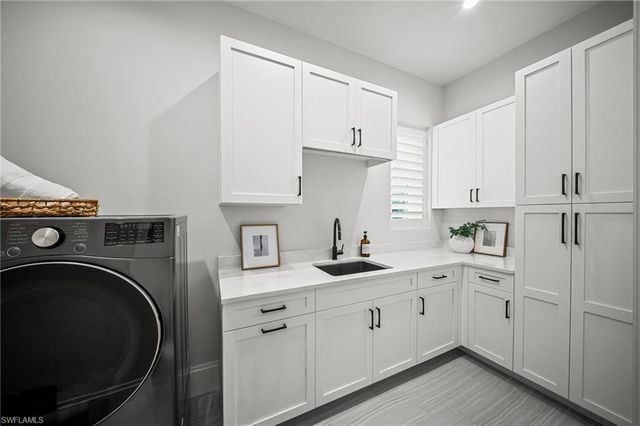 11441 Canal Grande DR, Fort Myers, FL 33913