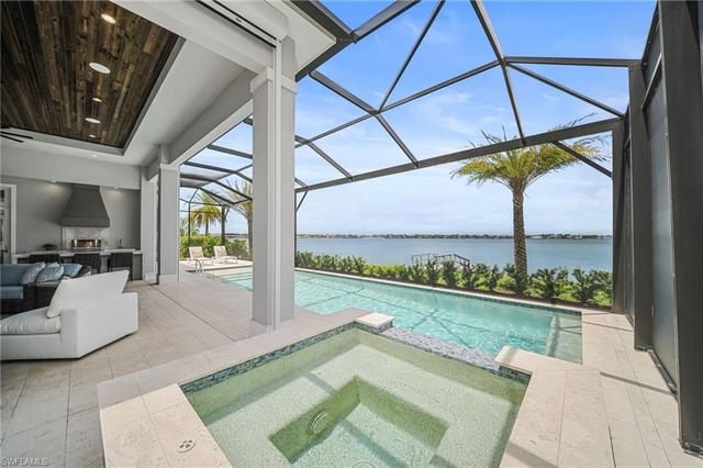 11441 Canal Grande DR, Fort Myers, FL 33913
