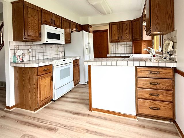 3252 Pinehurst Drive, Gladwin, MI 48624