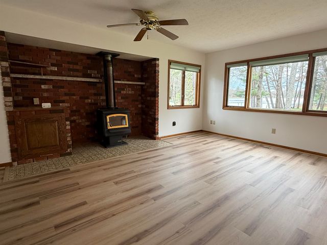 3252 Pinehurst Drive, Gladwin, MI 48624