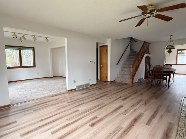3252 Pinehurst Drive, Gladwin, MI 48624