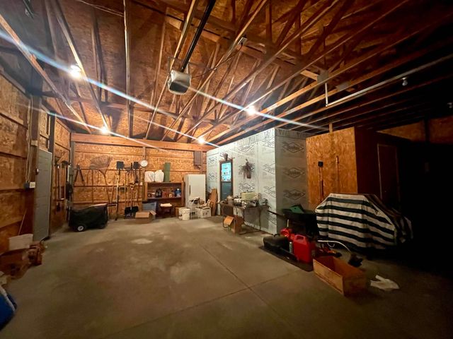 3252 Pinehurst Drive, Gladwin, MI 48624