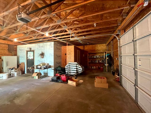 3252 Pinehurst Drive, Gladwin, MI 48624