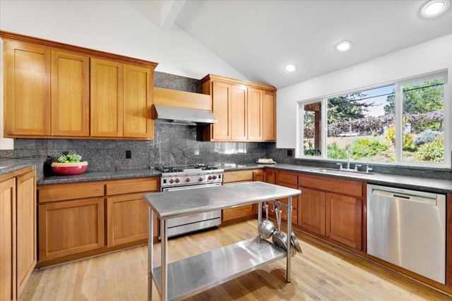 11 Eureka Canyon Road, Corralitos, CA 95076