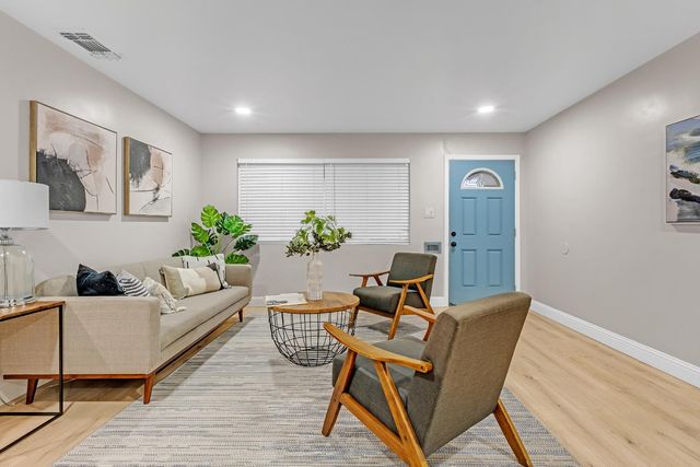 2528 Dale Ave, Sacramento, CA 95815