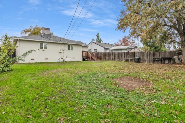 2528 Dale Ave, Sacramento, CA 95815