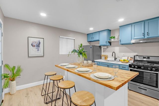 2528 Dale Ave, Sacramento, CA 95815