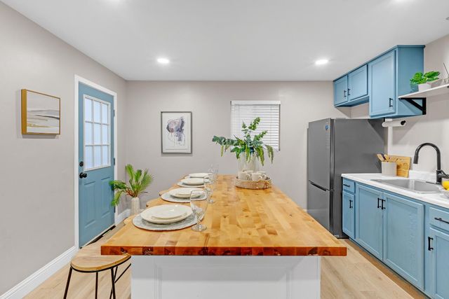 2528 Dale Ave, Sacramento, CA 95815