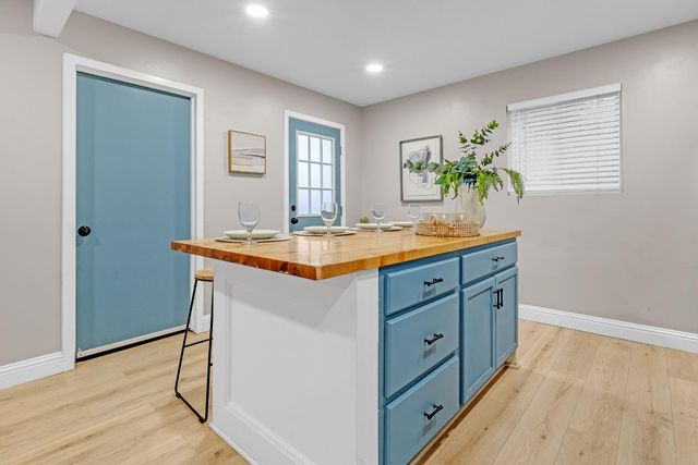 2528 Dale Ave, Sacramento, CA 95815