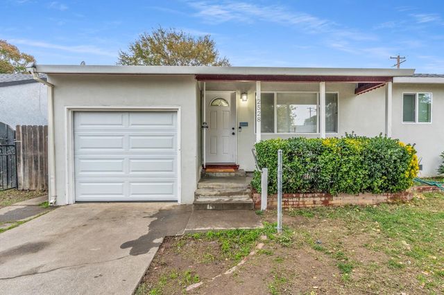2528 Dale Ave, Sacramento, CA 95815