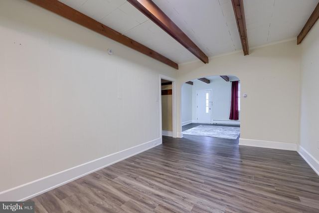 21 E RICHLAND AVE, Myerstown, PA 17067