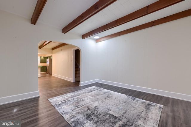 21 E RICHLAND AVE, Myerstown, PA 17067