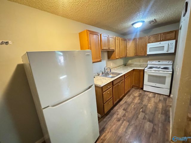 2940 Hood Road SW D, Huntsville, AL 35805