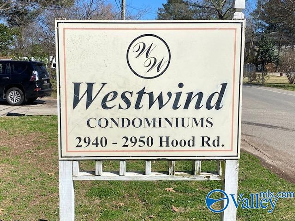2940 Hood Road SW D, Huntsville, AL 35805