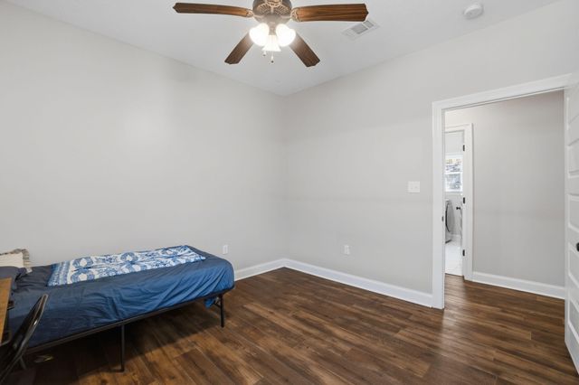 60 N Barnes Field Dr., Hattiesburg, MS 39402