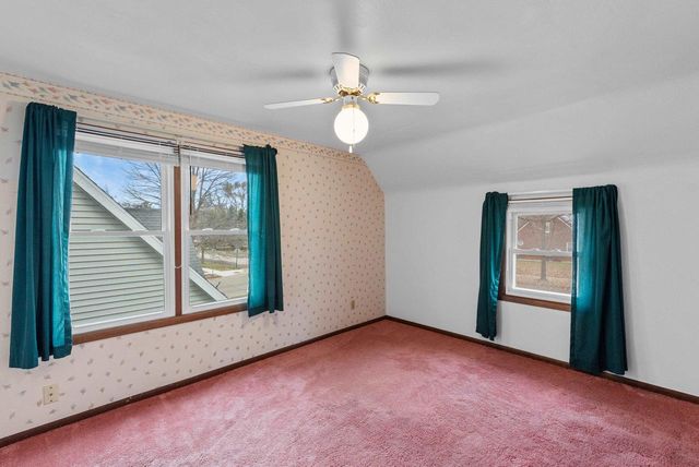 724 Mac Arthur Drive, Beaver Dam, WI 53916