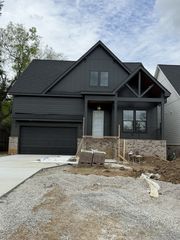644 W Green Ln # B, Nashville, TN 37207