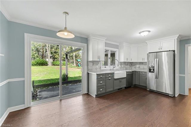 4103 Oak Hollow Drive, High Point, NC 27265