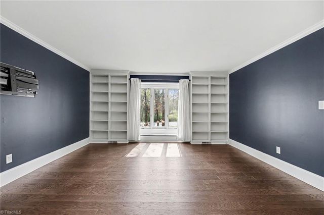 4103 Oak Hollow Drive, High Point, NC 27265