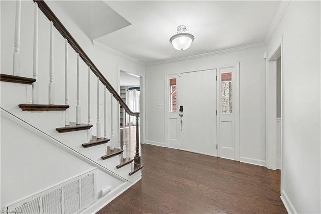 4103 Oak Hollow Drive, High Point, NC 27265