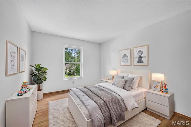 2311 Country Village Court, Maryland Heights, MO 63043