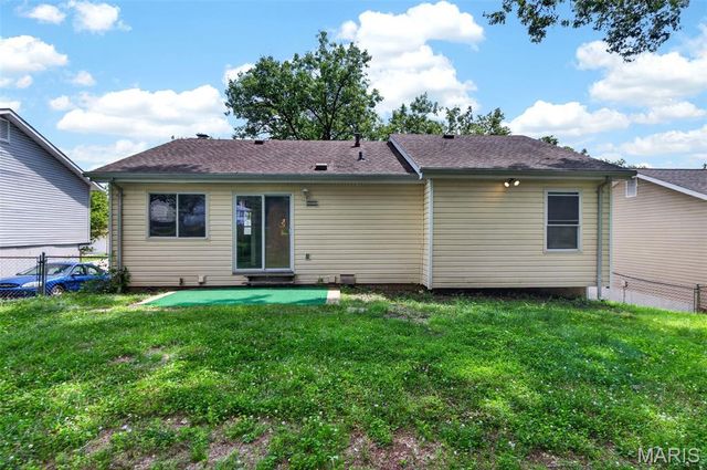 2311 Country Village Court, Maryland Heights, MO 63043