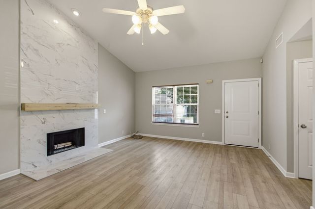 282 Bill Stewart Blvd, La Vergne, TN 37086
