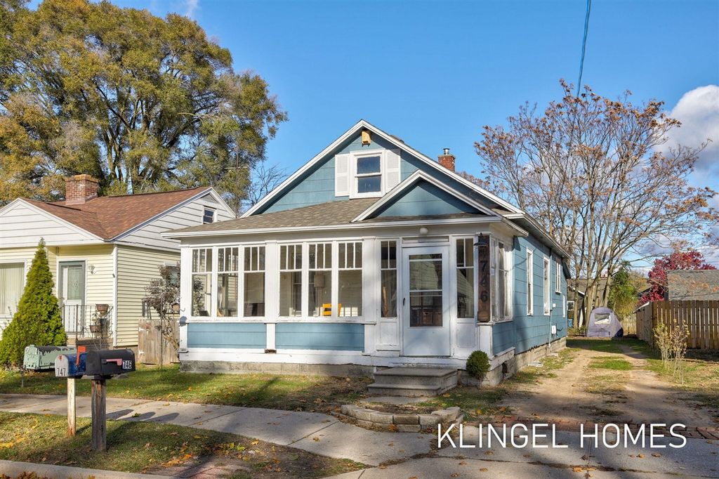 746 Lyman Avenue, Muskegon, MI 49441