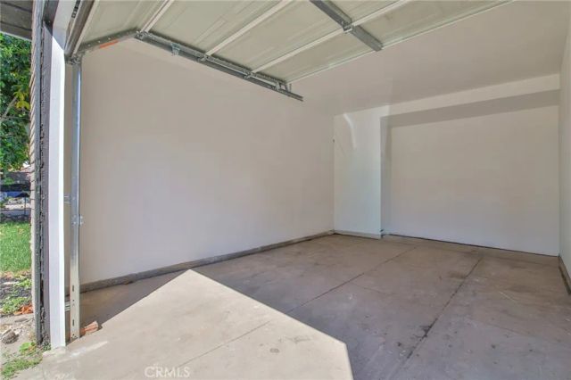 205 W 98th, Los Angeles, CA 90003