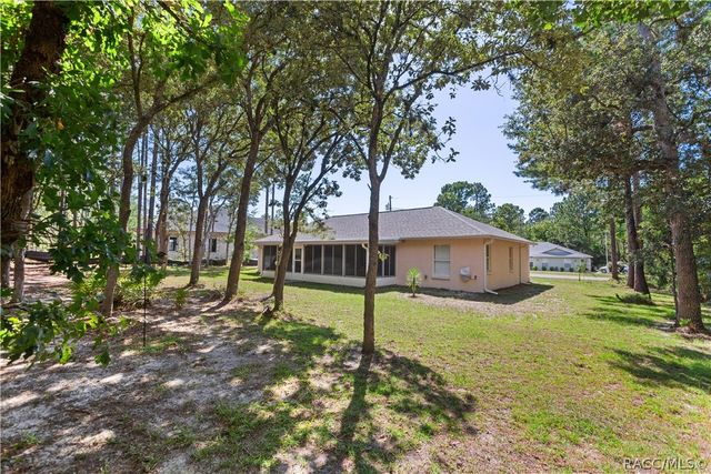 21 Sanders Circle, Homosassa, FL 34446