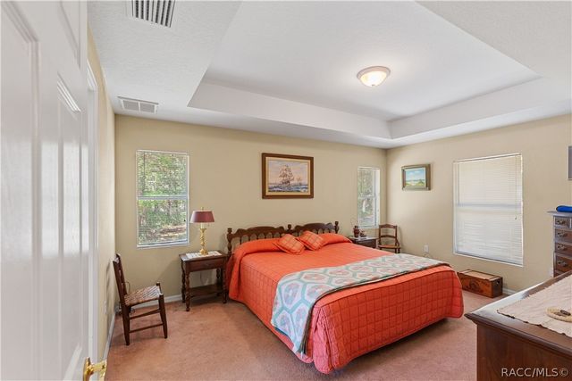 21 Sanders Circle, Homosassa, FL 34446