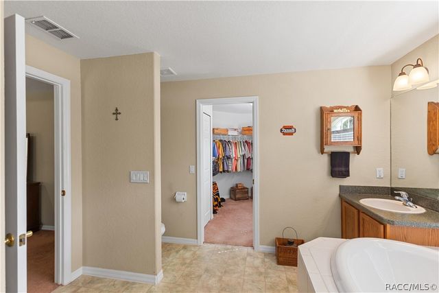 21 Sanders Circle, Homosassa, FL 34446