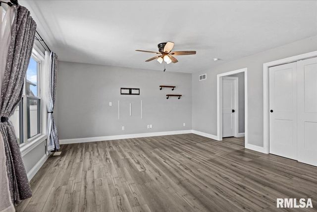 315 N BRECKENRIDGE Road, Chatham, IL 62629