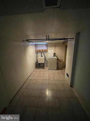 1715 RHAWN ST, Philadelphia, PA 19111