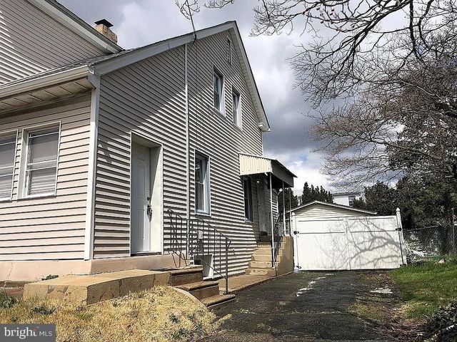 1715 RHAWN ST, Philadelphia, PA 19111