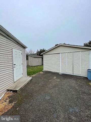 1715 RHAWN ST, Philadelphia, PA 19111