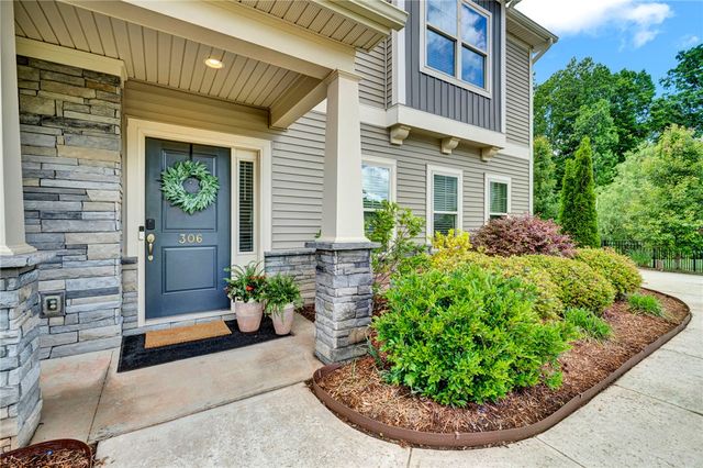 306 Avendell Drive, Easley, SC 29642