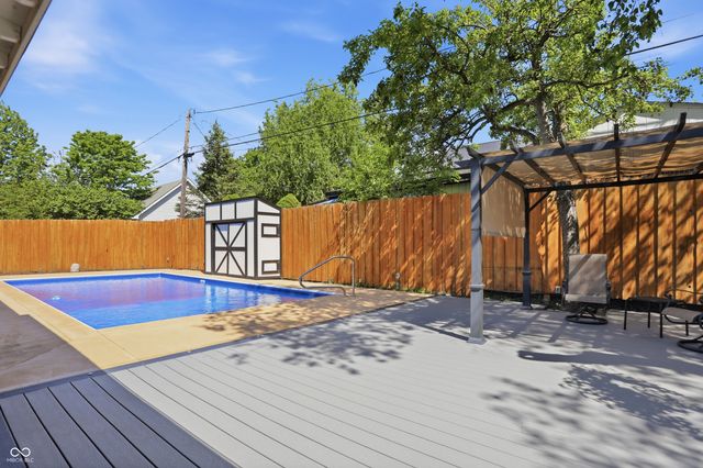 2510 Baur Drive, Indianapolis, IN 46220