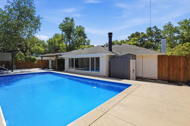 2510 Baur Drive, Indianapolis, IN 46220
