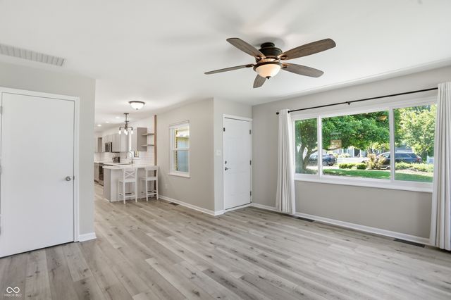 2510 Baur Drive, Indianapolis, IN 46220