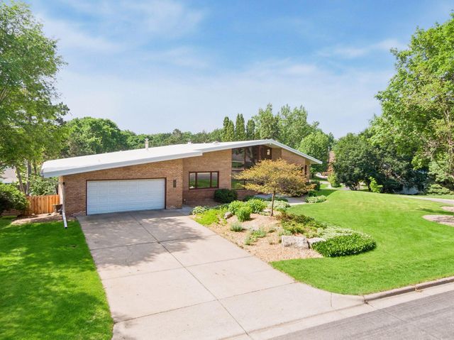 1801 Westwood Hills Drive, Saint Louis Park, MN 55426