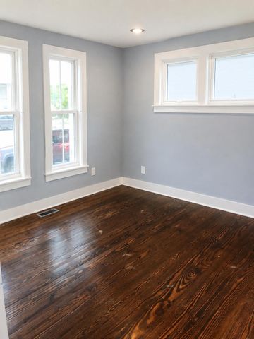 9 Marion Street, Charleston, SC 29403