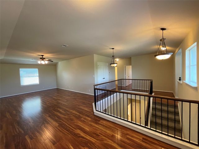 1911 CONN CREEK RD, Cedar Park, TX 78613