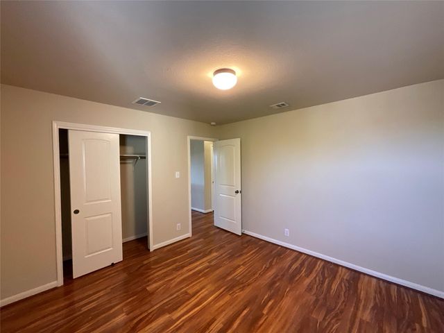 1911 CONN CREEK RD, Cedar Park, TX 78613