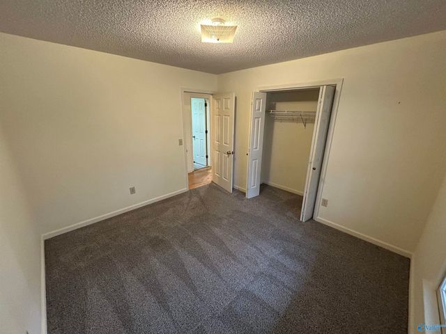 137 Oakcrest Road, Huntsville, AL 35811