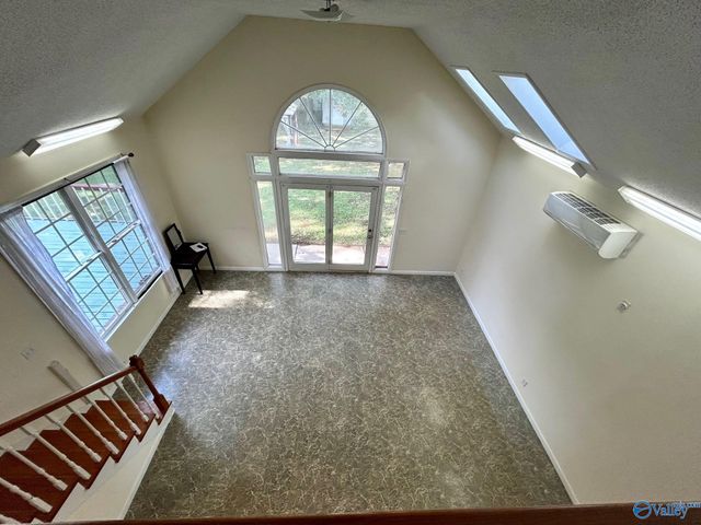 137 Oakcrest Road, Huntsville, AL 35811