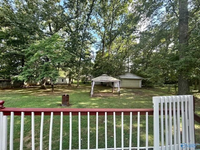 137 Oakcrest Road, Huntsville, AL 35811