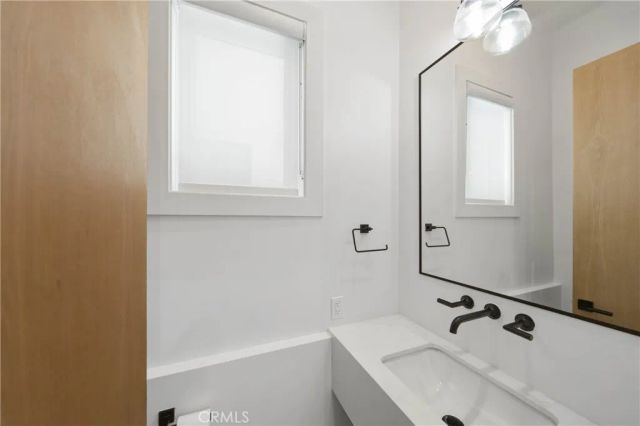515 Jasmine, Corona Del Mar, CA 92625