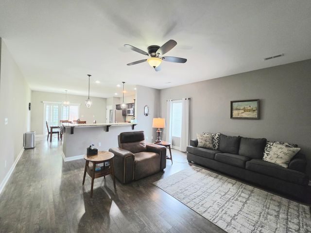 100 Stephen Drive, Georgetown, KY 40324